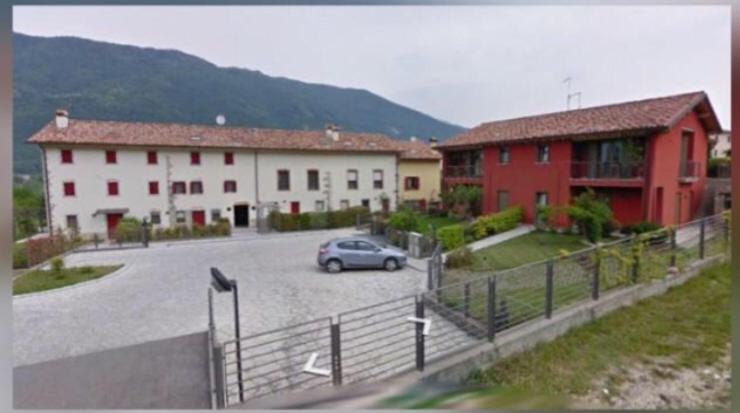 La Casa Del Glicine Hotel Tarzo Exterior photo